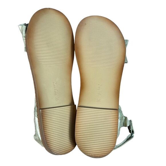 Zara Girls Foiled Gold Ruffle Open Toe Sandals - Picture 8 of 9